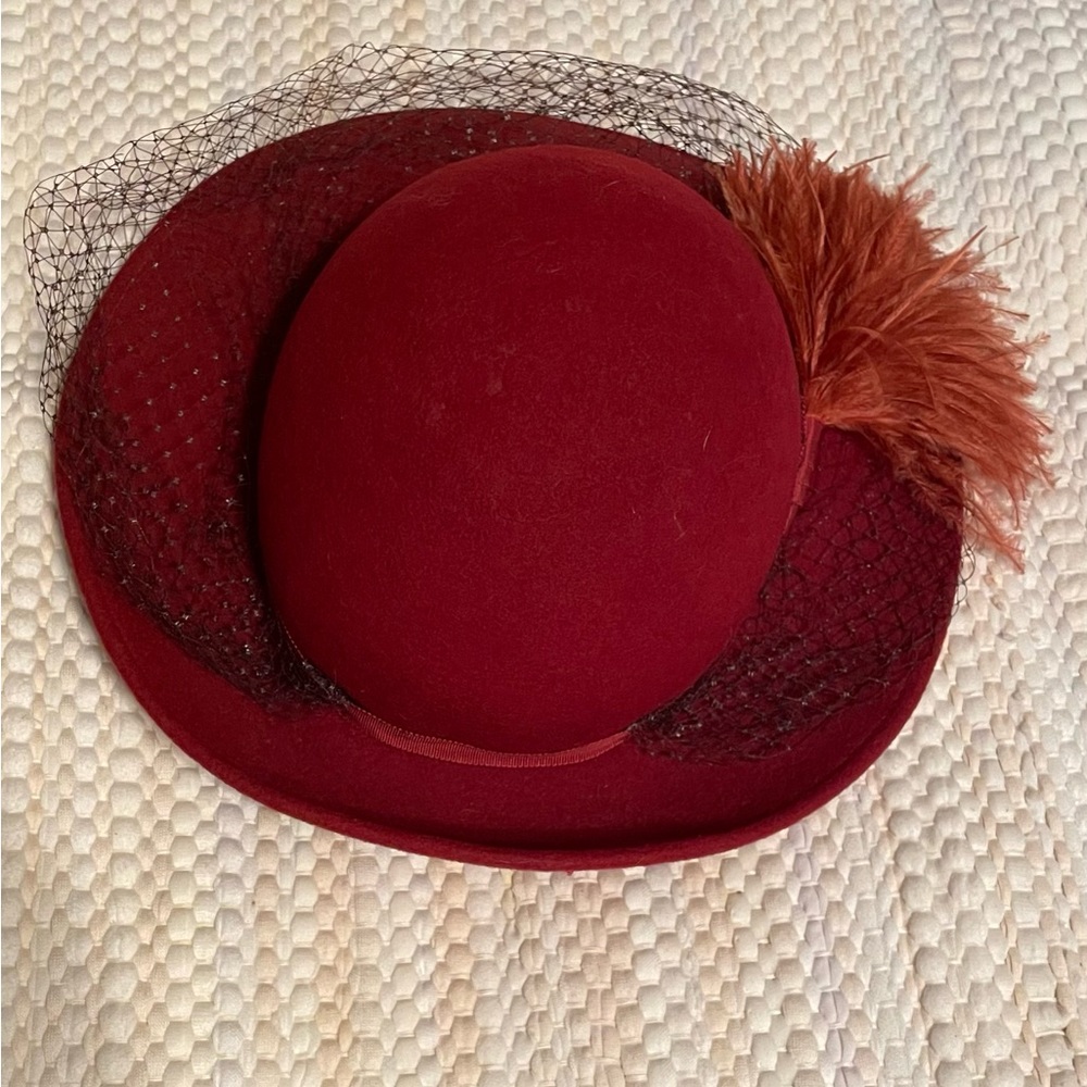 Vintage Ladies Doeskin Felt 100% Wool hat